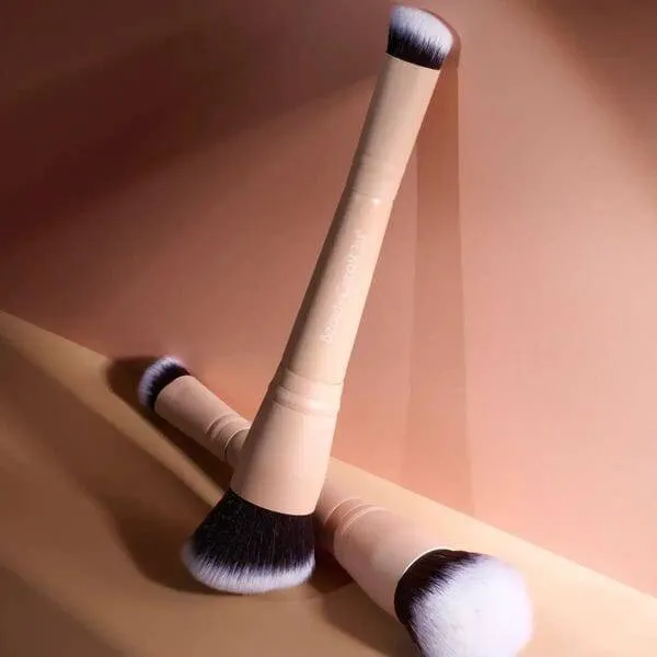 Beauty Creations Snatch & Sculpt Brush