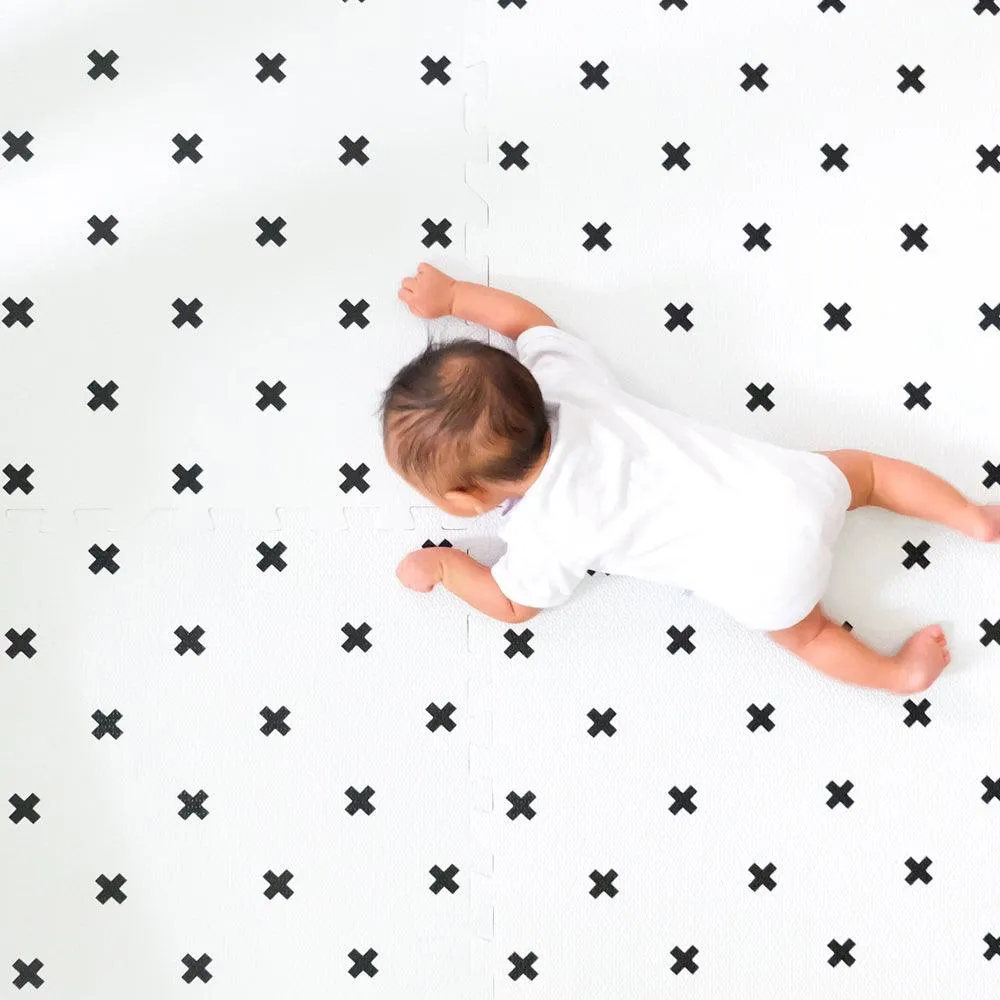 Bonjour Baby Extra Large Luxe Playmat (Scandinavian Cross)