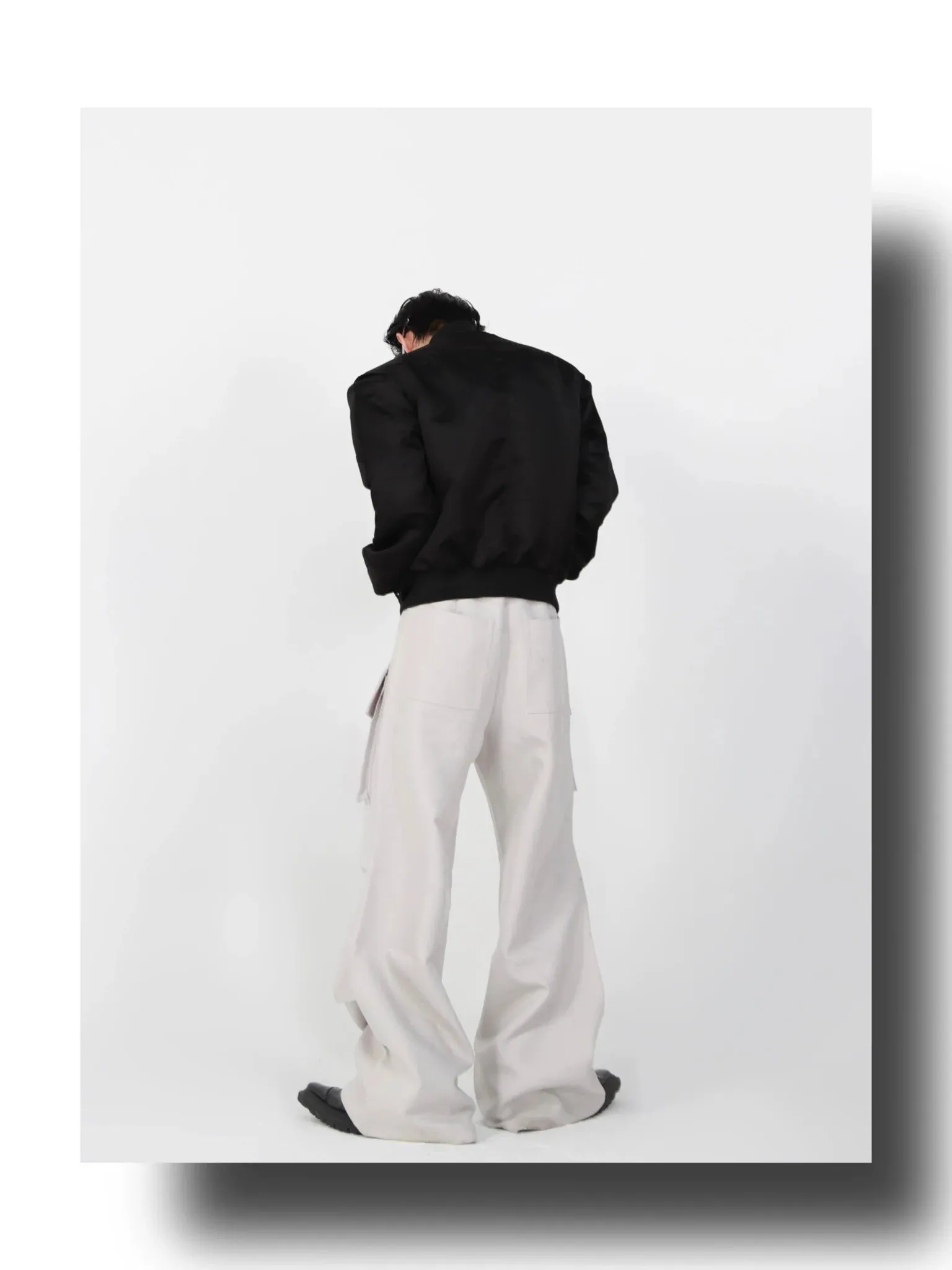 Loose Straight Cargo Pants with Multi Large Pockets and Pleated