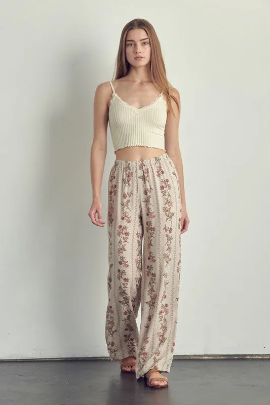 Palazzo pants in floral rayon gauze