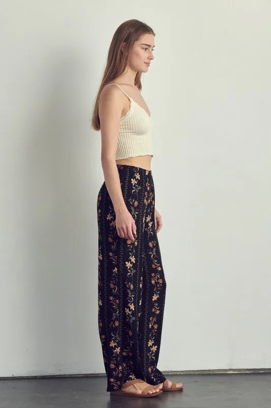 Palazzo pants in floral rayon gauze