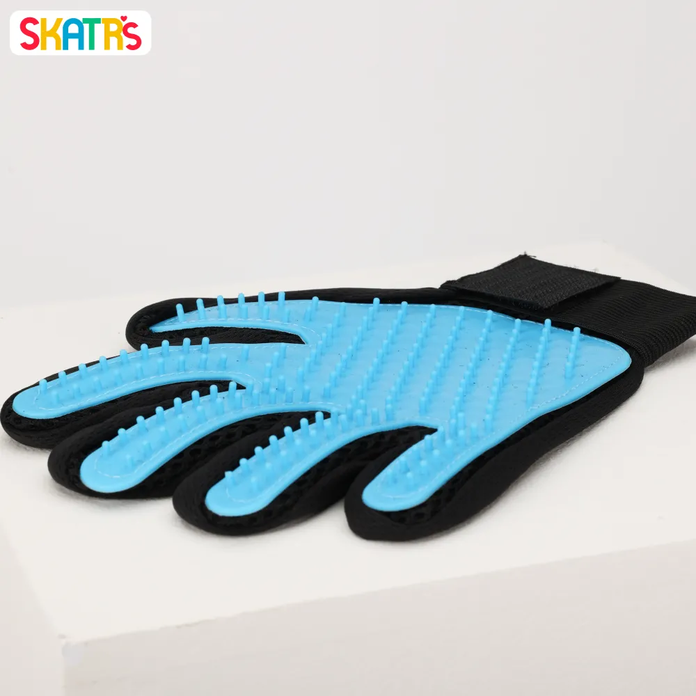 Skatrs Mess Free Deshedding Grooming Gloves for Dogs and Cats (Light Blue)