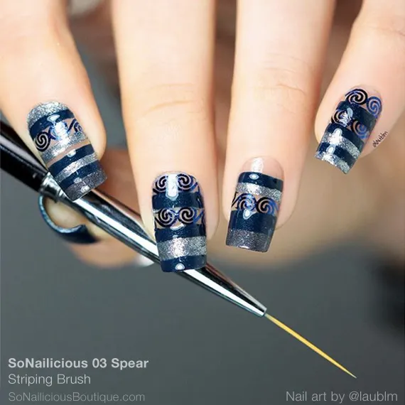 SoNailicious Brush 03 SPEAR - Striping Nail Art Brush