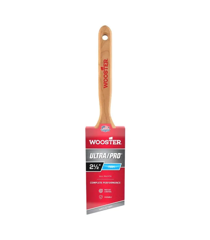 Wooster Ultra Pro - Firm Lindbeck - Angled Sash Paint Brush